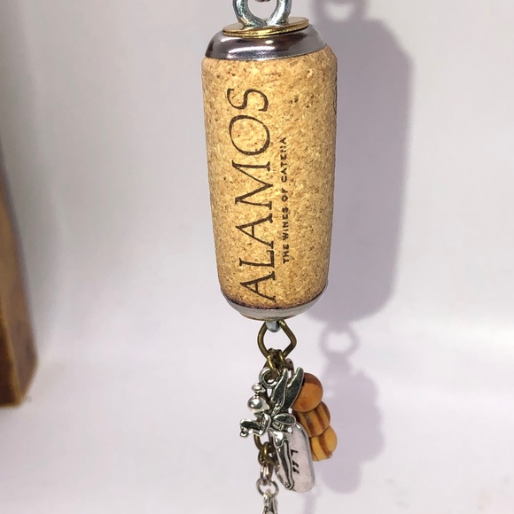 Hand Crafted Up-Cycled Wine Cork BFF Charm & Beaded KEYCHAIN/Purse Jewelry - Picture 12 of 12